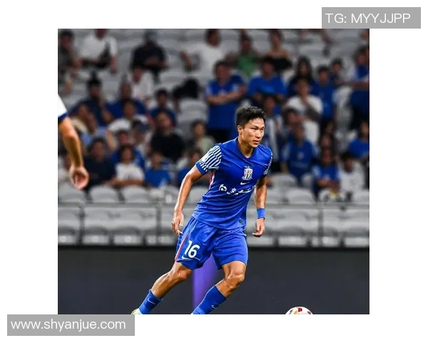 中超劲旅成都蓉城突遇教练危机：勋绩主帅拒续约，亚冠存亡战前球队慌了神？